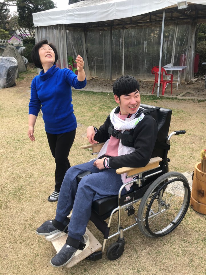 봄 계절나들이 봄 계절나들이