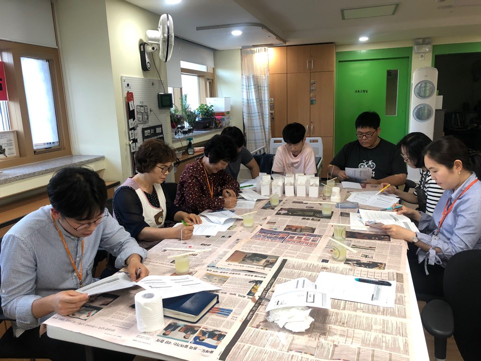 전문성 강화교육 및 간담회 실시 전문성 강화교육 및 간담회 실시