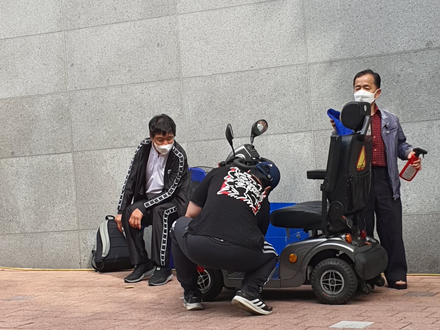 마포장애인주민활동가와 함께하는 클린휠체어 데이 실시 마포장애인주민활동가와 함께하는 클린휠체어 데이 실시