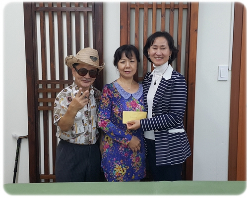마포장애인주민활동가 마을지기, 바자회 후원금 전달 마포장애인주민활동가 마을지기, 바자회 후원금 전달
